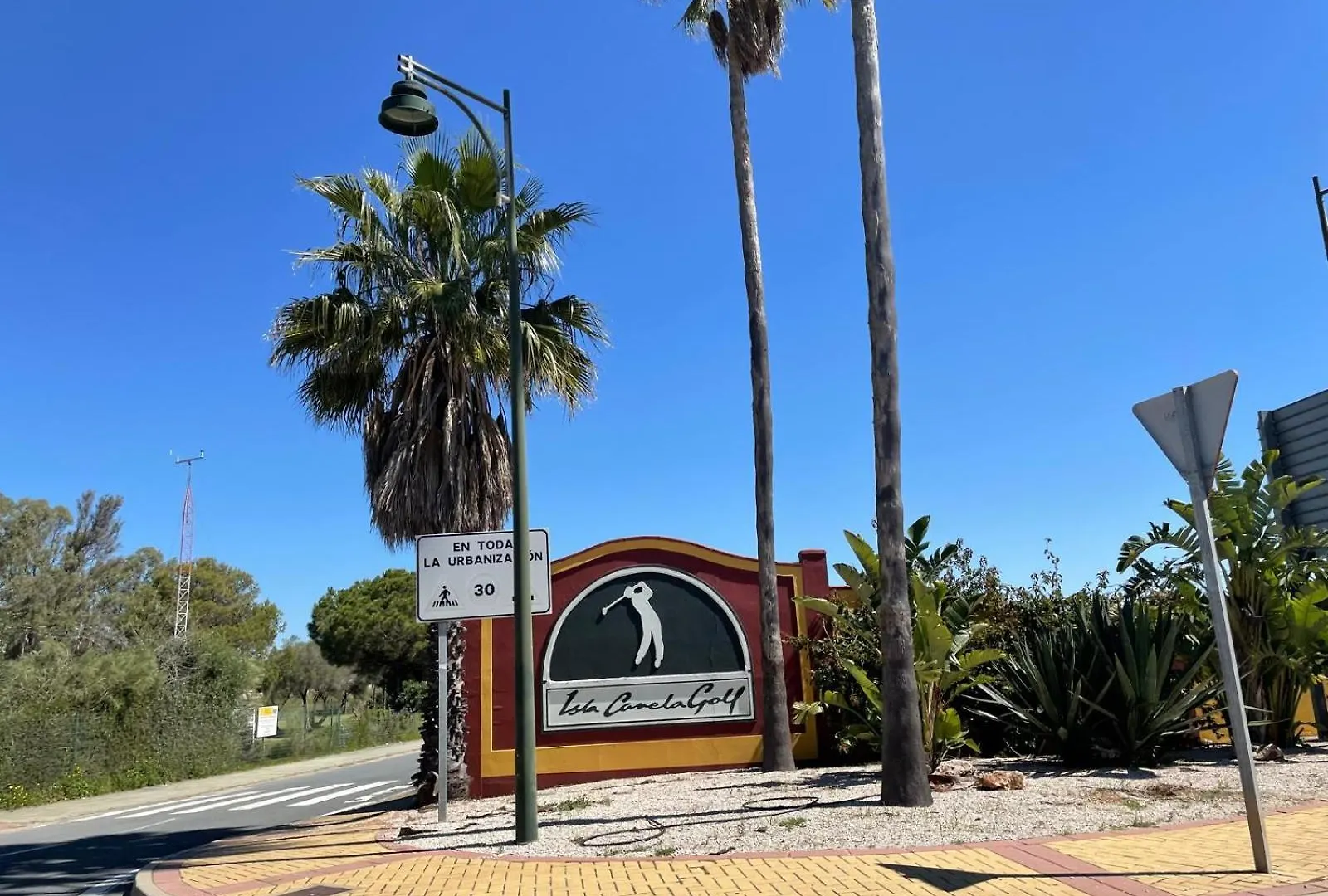 Golf, Kitesurf, Tennis, Paddle, Free Bicycles - Apartment Andalusia Isla Canela 0*,  Spain